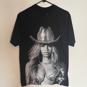 Renaissance World Tour Black Graphic T-Shirt